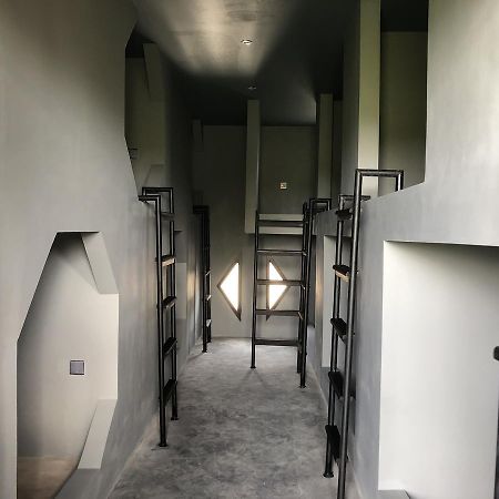 Hacco Capsule Hotel Убуд Экстерьер фото